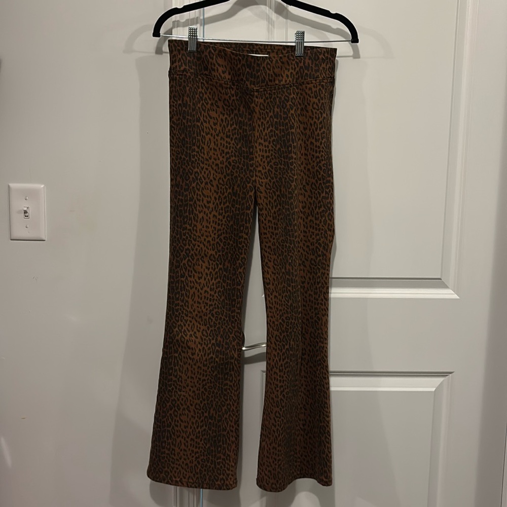 Frame Leopard Print Flared Jeggings